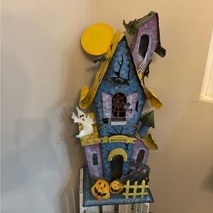 Haunted Castle Halloween 2000 Metal Painted House